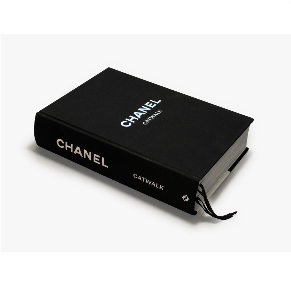 Livro Chanel Catwalk
